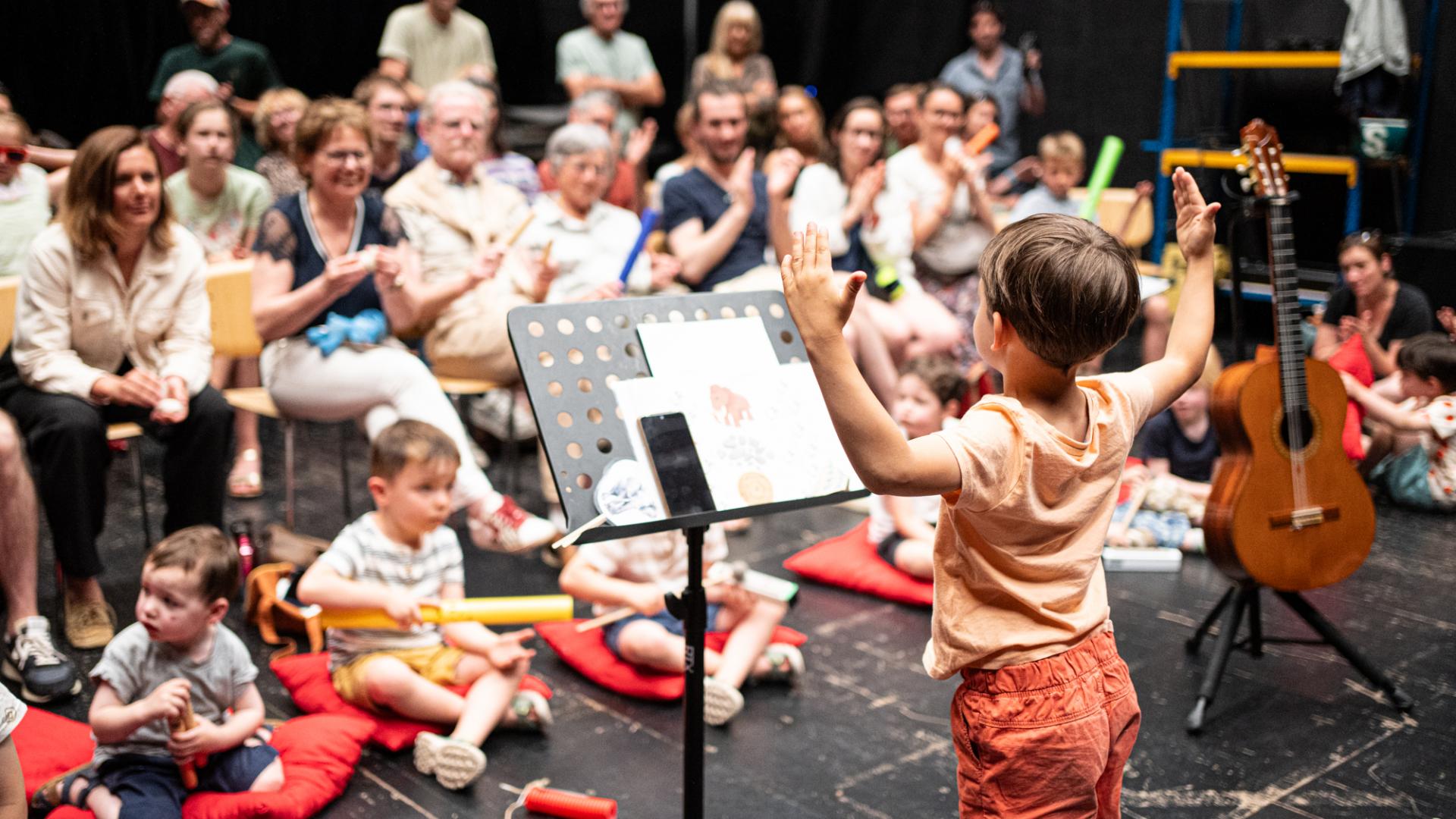 Image Avant-Scène, le temps de restitution des ateliers d'expression